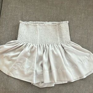 Silver Koch shorts - looks more beige